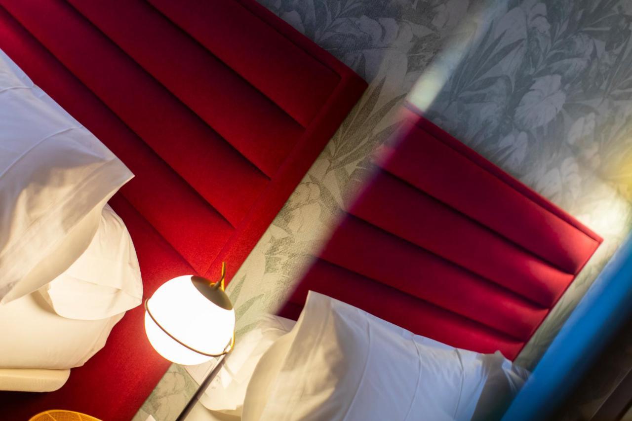 Hotel Javier Montero Ribadeo Extérieur photo